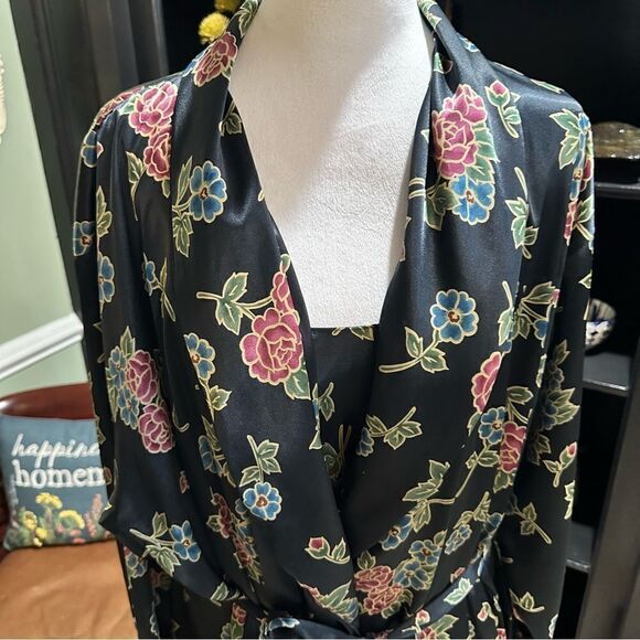 Go Softly Black Metallic Rose Vintage Robe and Nightgown Size Large - Picture 7 of 14